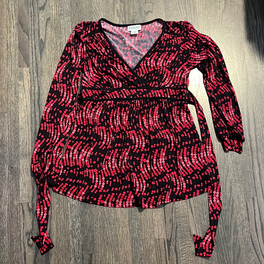 Long sleeves maternity top dots pattern office wear size small
